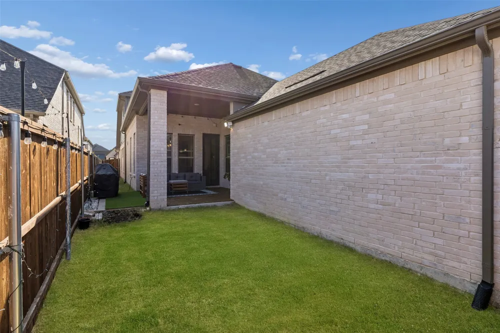 2813 Epping Way Celina, TX 75009