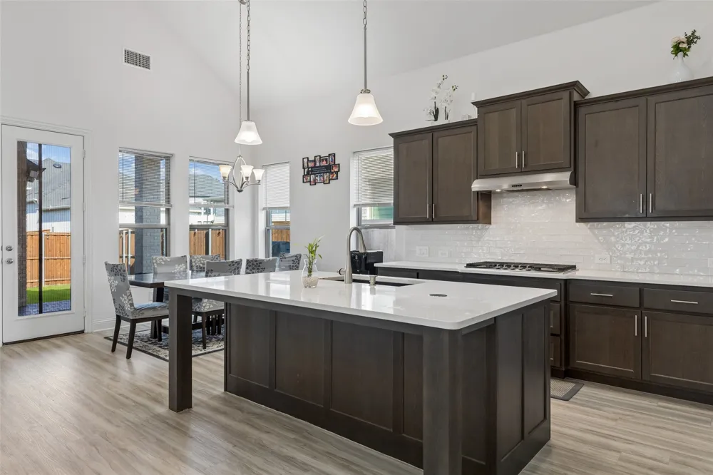 2813 Epping Way Celina, TX 75009