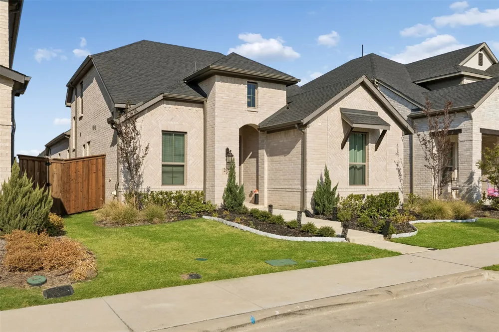2813 Epping Way Celina, TX 75009