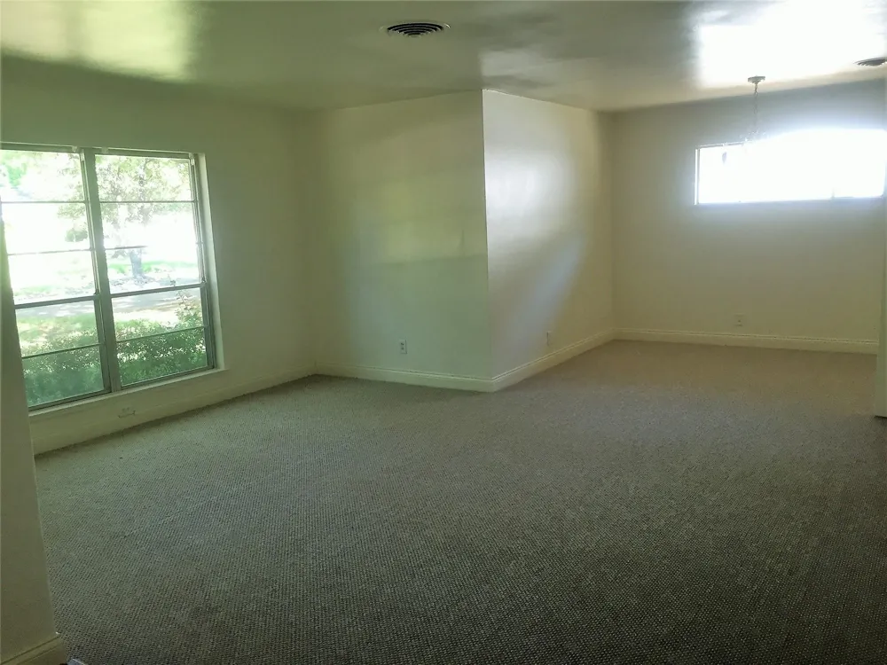 8719 Manhattan Drive Houston, TX 77096