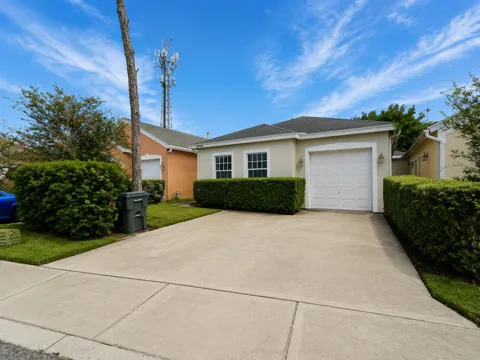 4409 COQUINA WINDS WAY