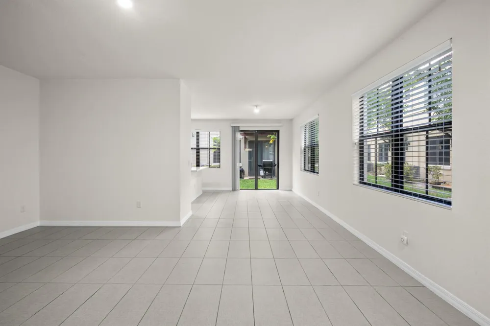 1023 NW 33rd Court ##1023 Pompano Beach, FL 33064