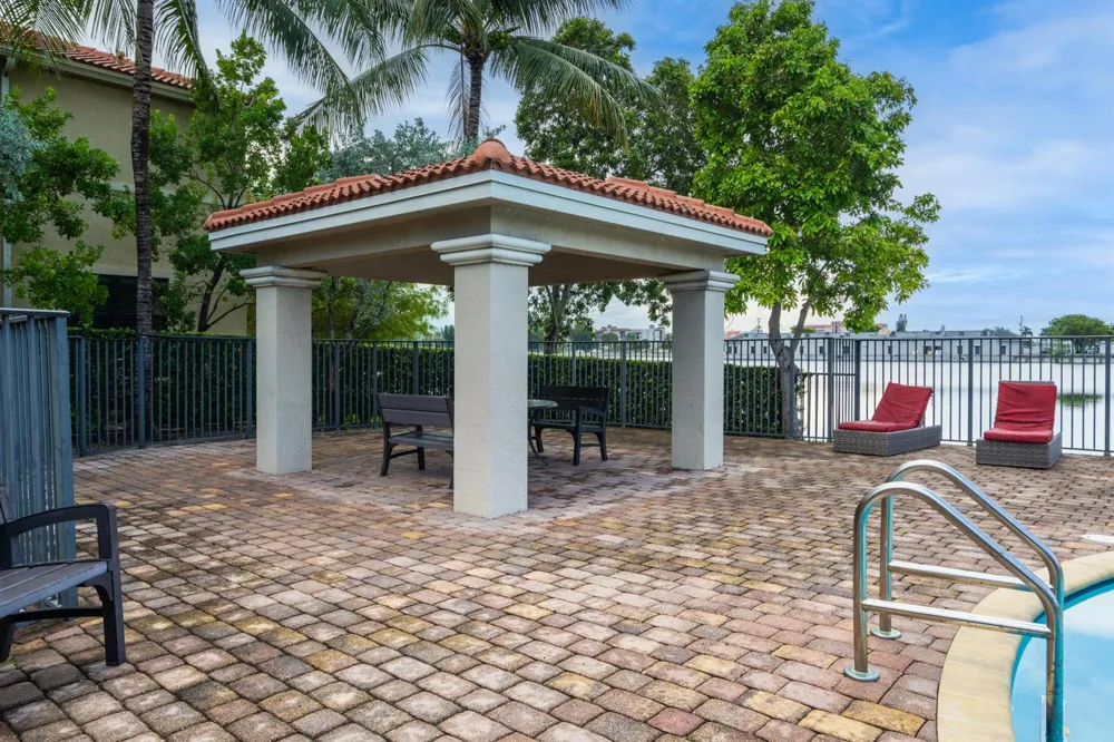 1023 NW 33rd Court ##1023 Pompano Beach, FL 33064
