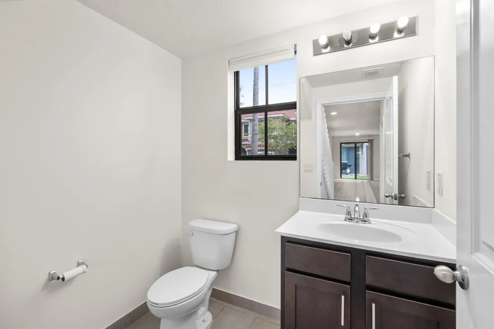 1023 NW 33rd Court ##1023 Pompano Beach, FL 33064