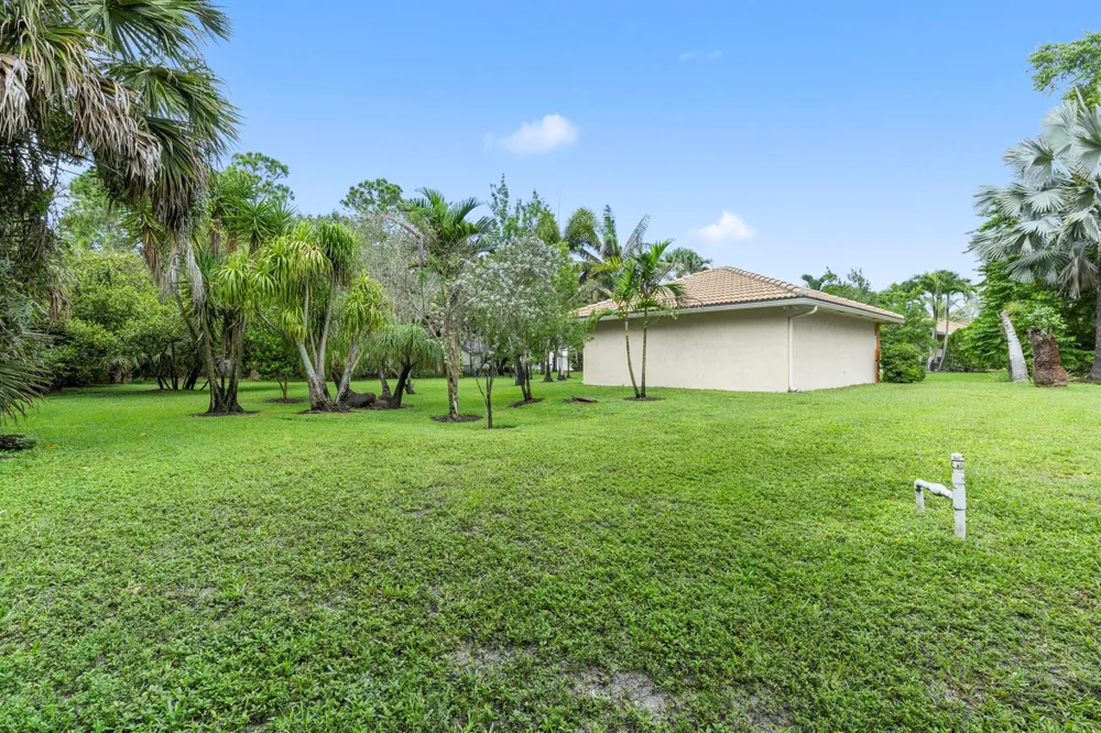 14811 Horseshoe Trace Wellington, FL 33414