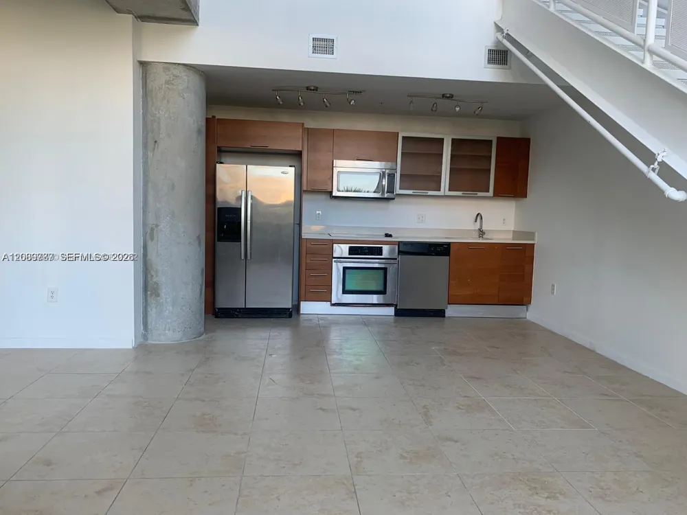 3250 NE 1st Ave #303 Miami, FL 33137
