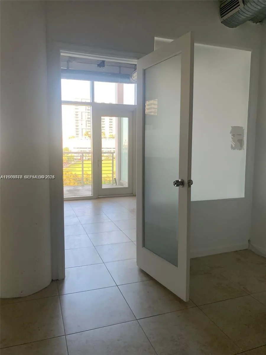 3250 NE 1st Ave #303 Miami, FL 33137