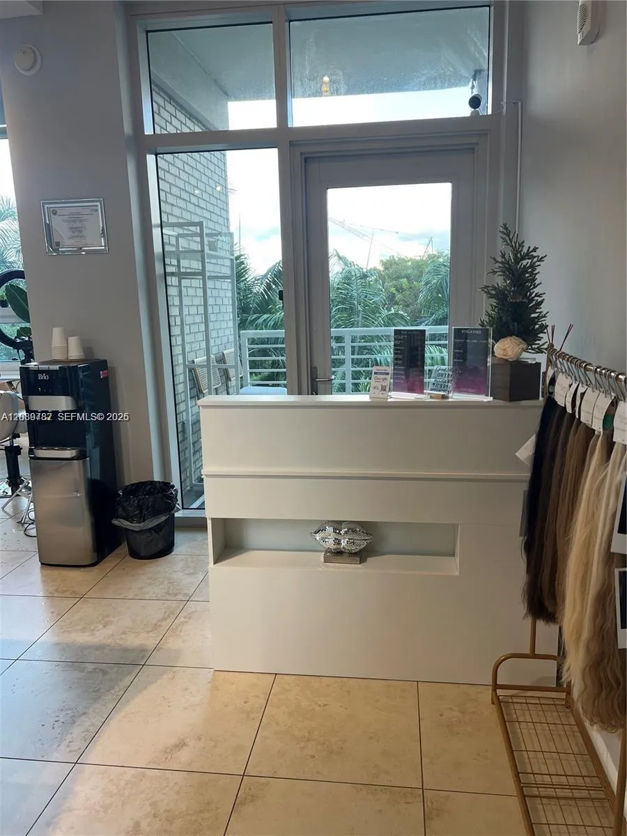 3250 NE 1st Ave #303 Miami, FL 33137