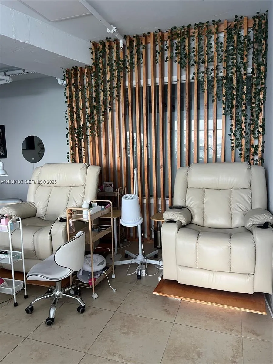 3250 NE 1st Ave #303 Miami, FL 33137