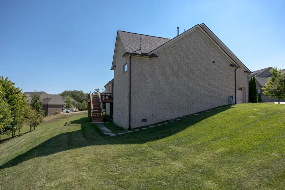 1006 Cumberland Valley Dr Franklin, TN 37064