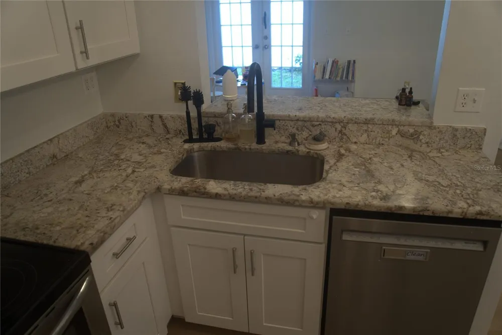 2805 NORTHCOTE DRIVE Palm Harbor, FL 34684