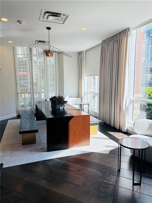 325 E Paces Ferry Road NE #1105 Atlanta, GA 30305