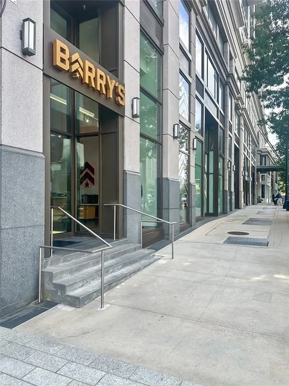 325 E Paces Ferry Road NE #1105 Atlanta, GA 30305