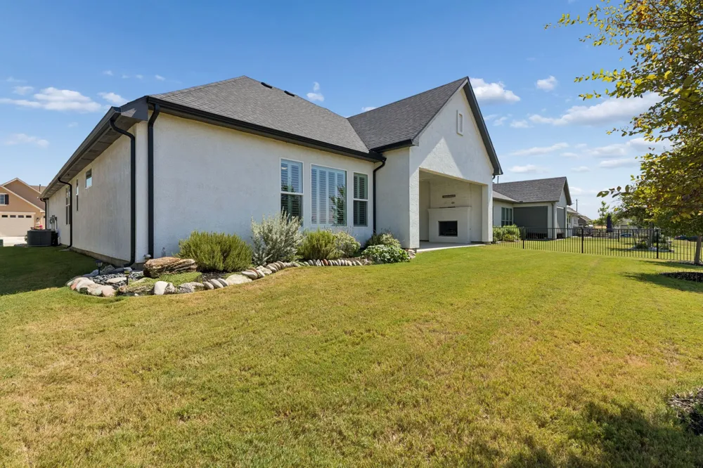 8908 Basanite Avenue Denton, TX 76207