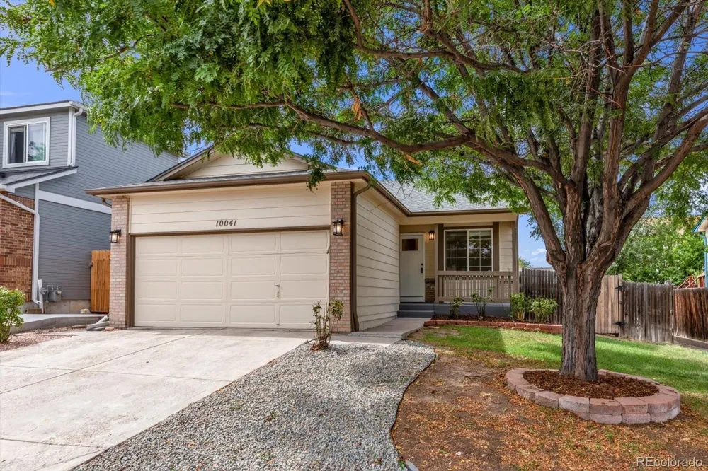 10041 Raritan Way Thornton, CO 80260