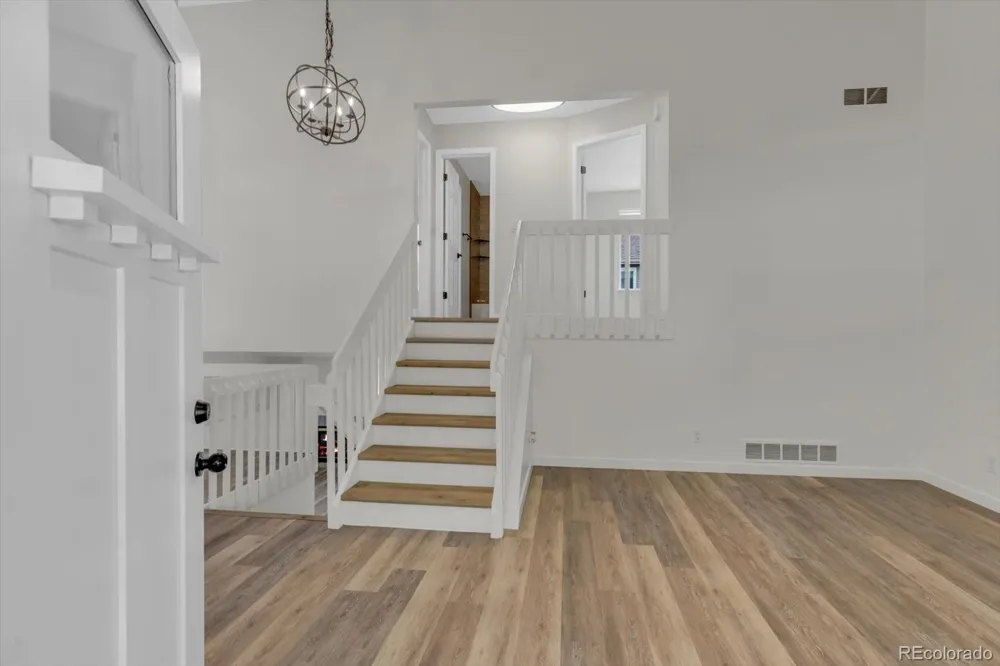 10041 Raritan Way Thornton, CO 80260