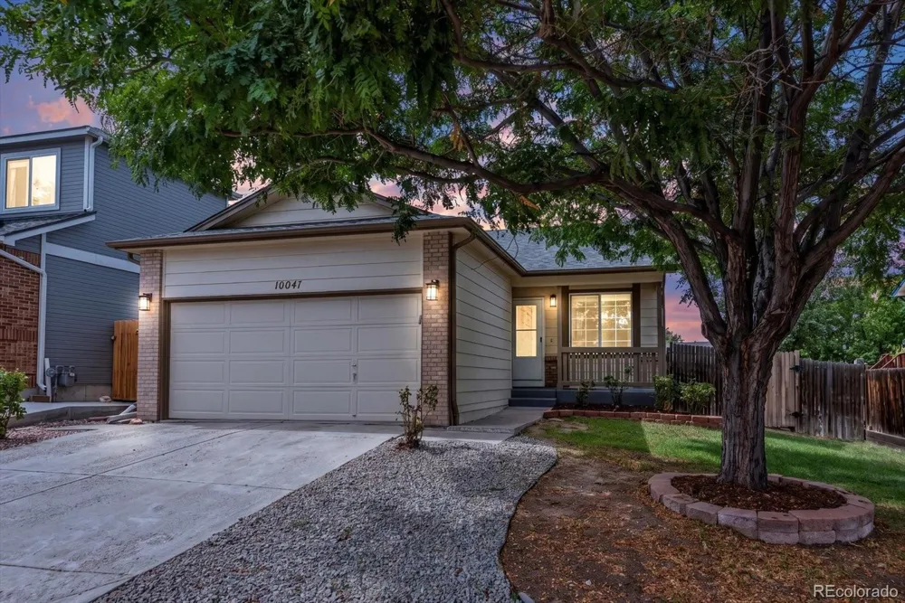 10041 Raritan Way Thornton, CO 80260