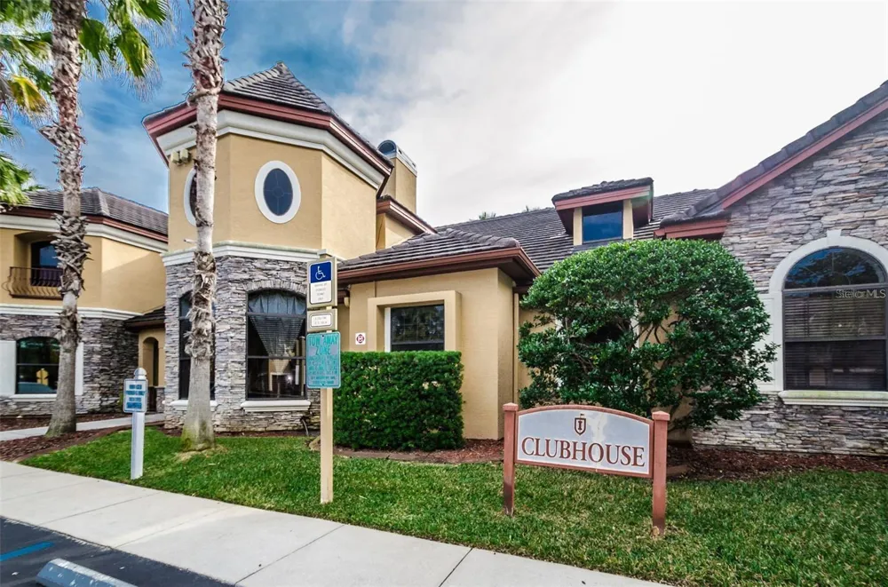 2173 TUSCANY TRACE #163 Palm Harbor, FL 34683