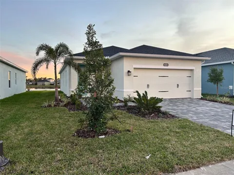 16426 QUEEN PALM DRIVE