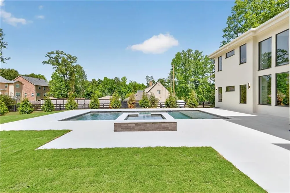 92 Whitehead Road Sugar Hill, GA 30518