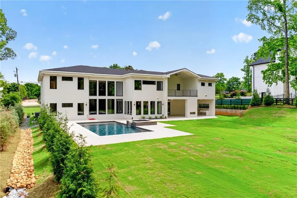 92 Whitehead Road Sugar Hill, GA 30518
