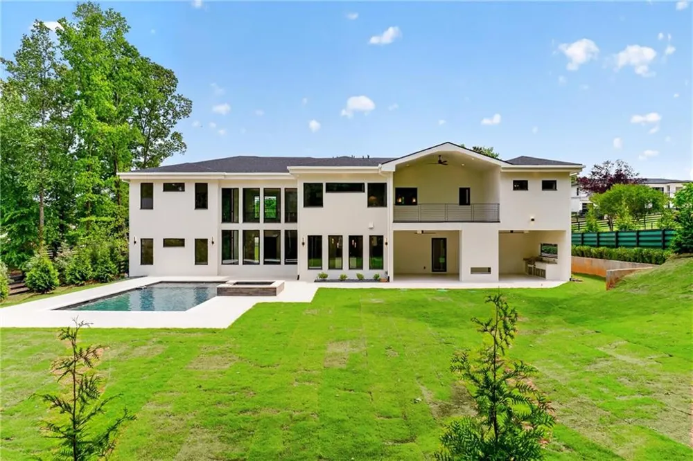 92 Whitehead Road Sugar Hill, GA 30518