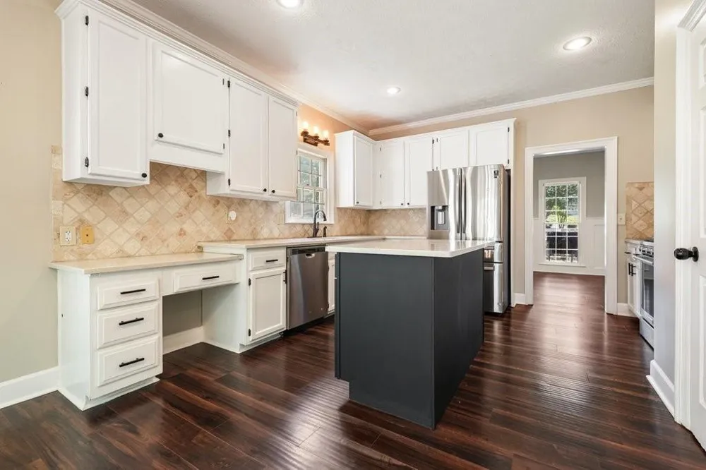 1330 Willow Tree Drive Woodstock, GA 30188