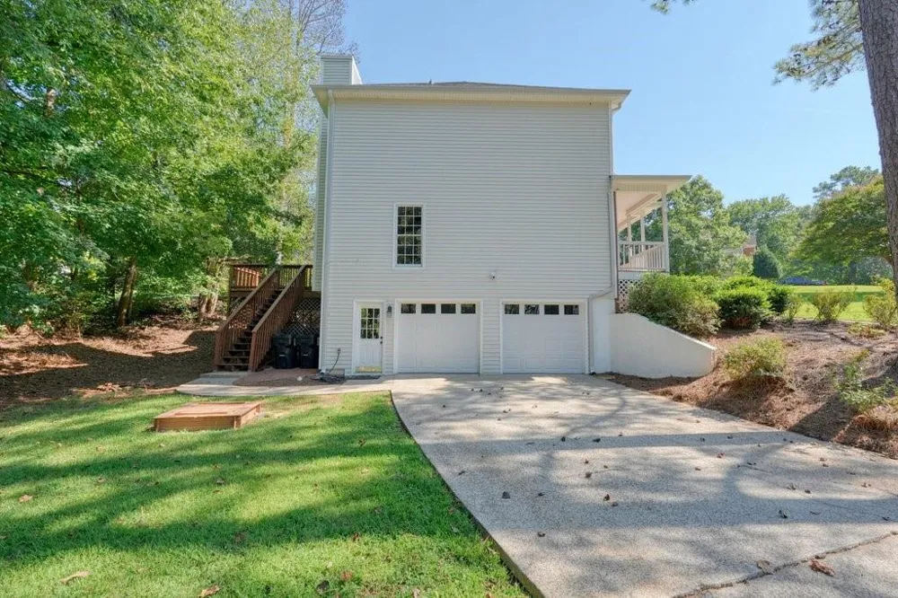 1330 Willow Tree Drive Woodstock, GA 30188