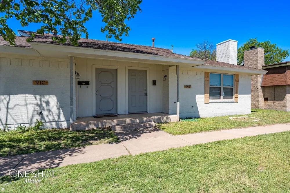912 Judge Ely Street Abilene, TX 79601