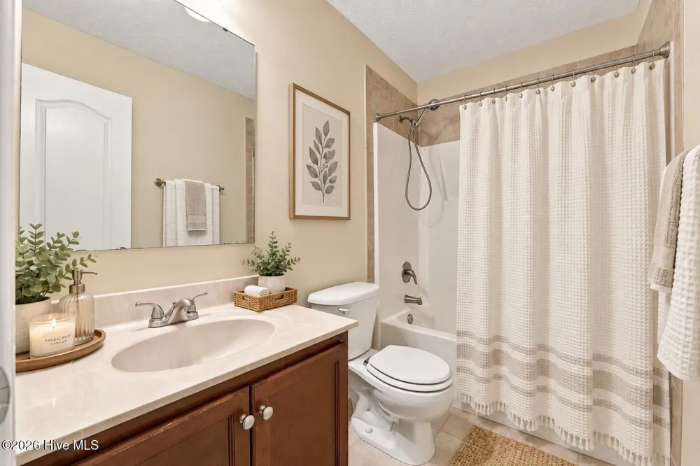 184 Hampshire Court Raeford, NC 28376