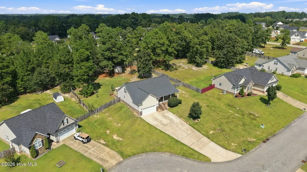 184 Hampshire Court Raeford, NC 28376