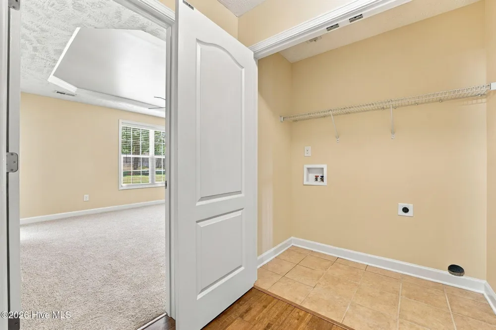 184 Hampshire Court Raeford, NC 28376