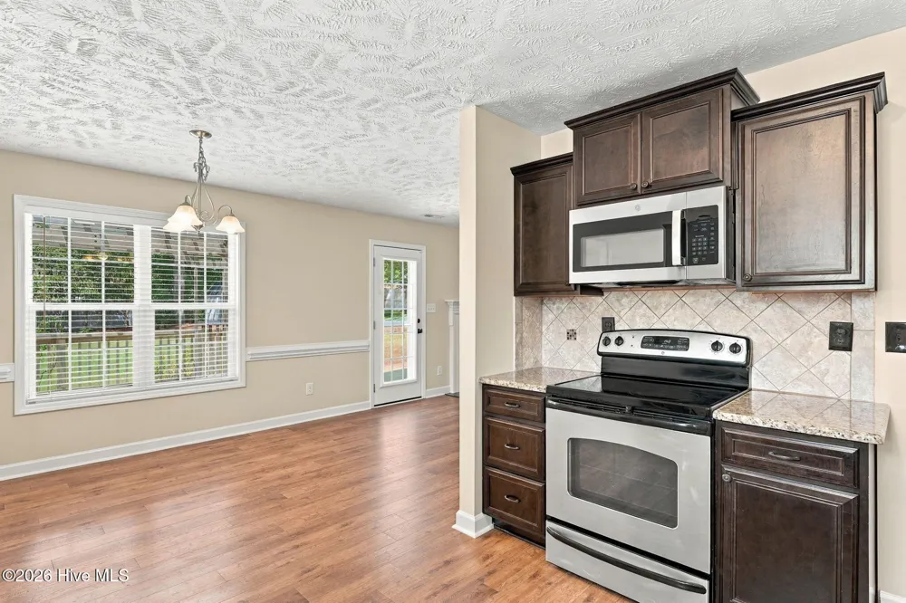 184 Hampshire Court Raeford, NC 28376