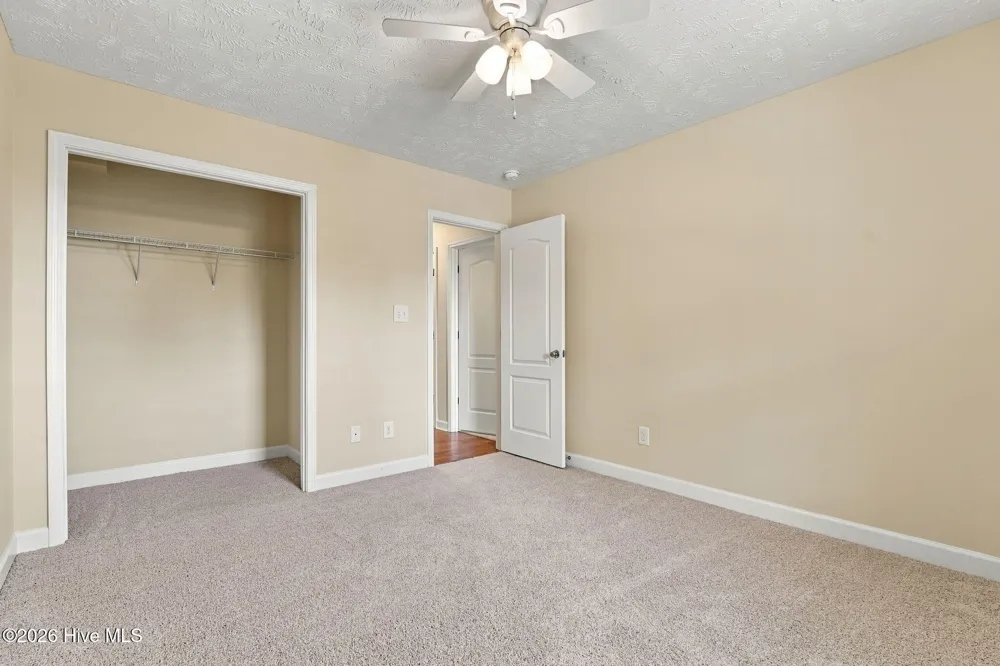 184 Hampshire Court Raeford, NC 28376