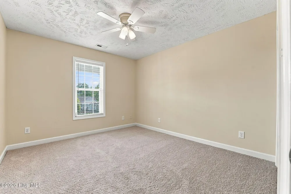 184 Hampshire Court Raeford, NC 28376