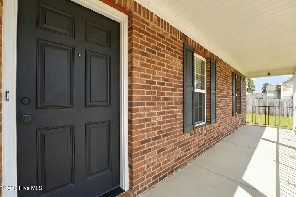 184 Hampshire Court Raeford, NC 28376