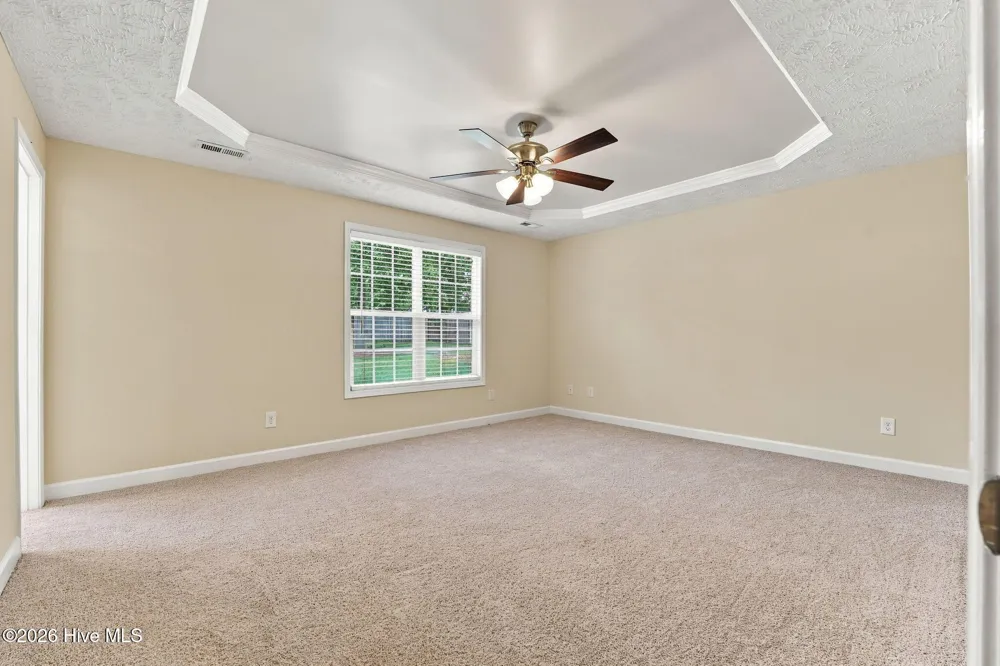 184 Hampshire Court Raeford, NC 28376