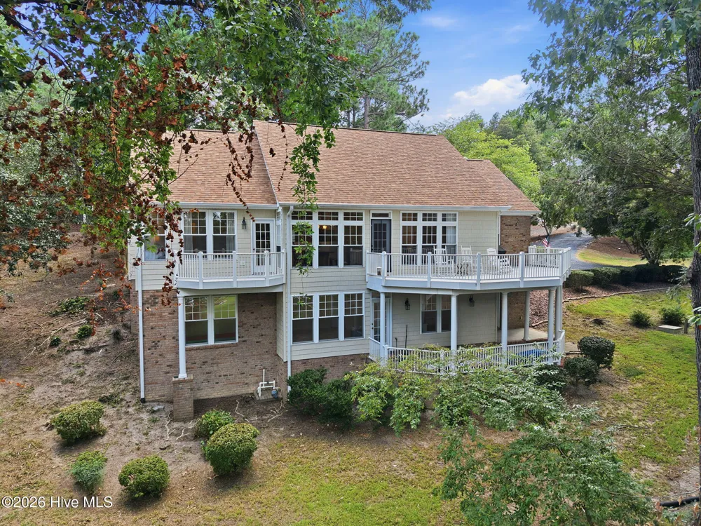 108 Clay Circle Seven Lakes, NC 27376
