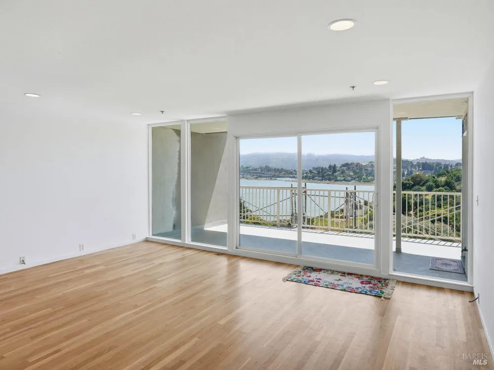 14 Janet Way ##149 Tiburon, CA 94920