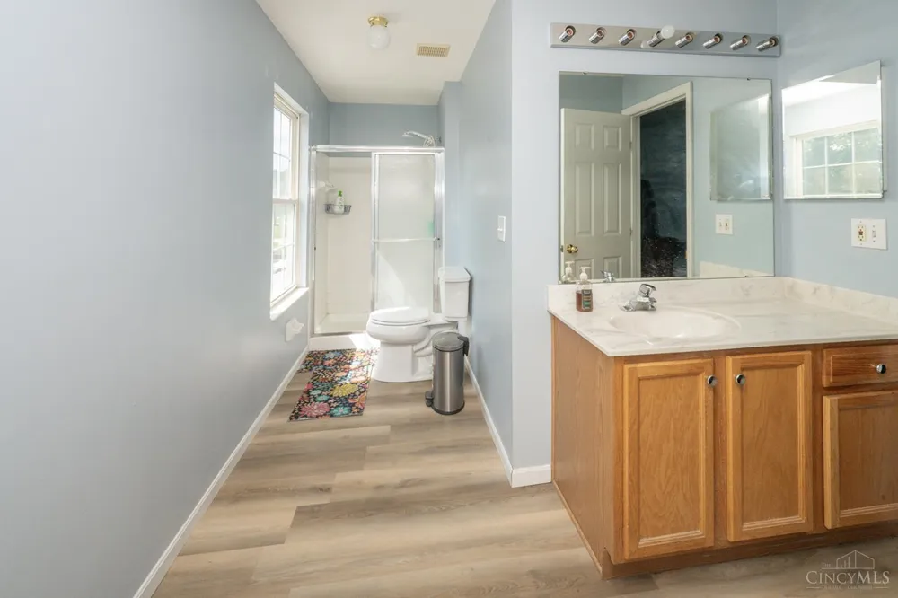 12085 Brookway Drive Springfield, OH 45240