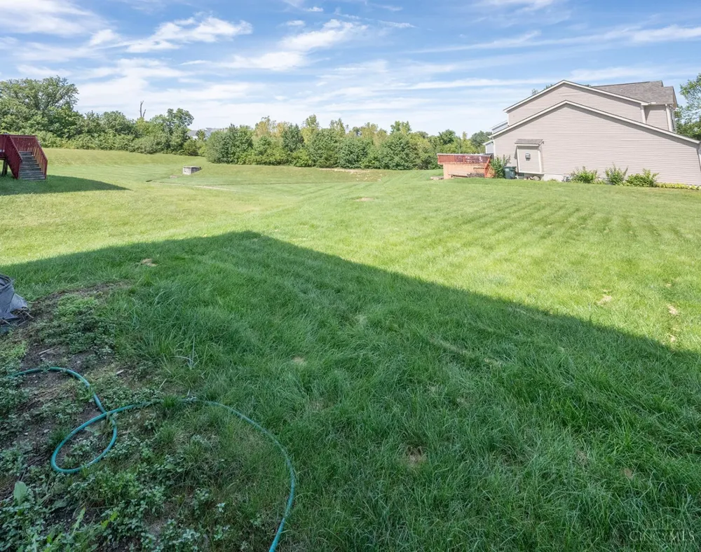 12085 Brookway Drive Springfield, OH 45240
