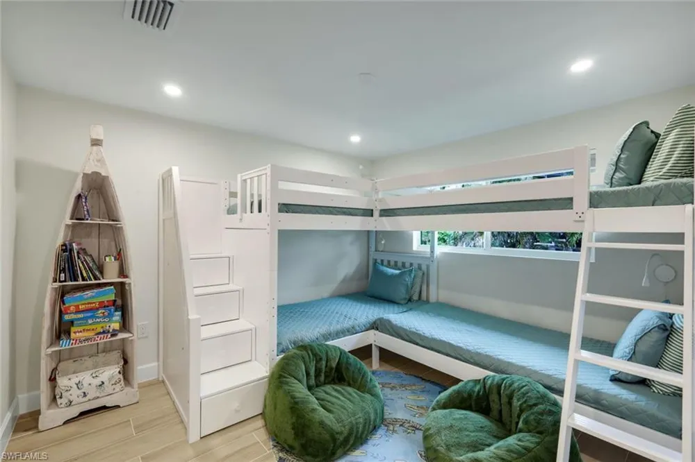 969 Fish Crow Road Sanibel, FL 33957