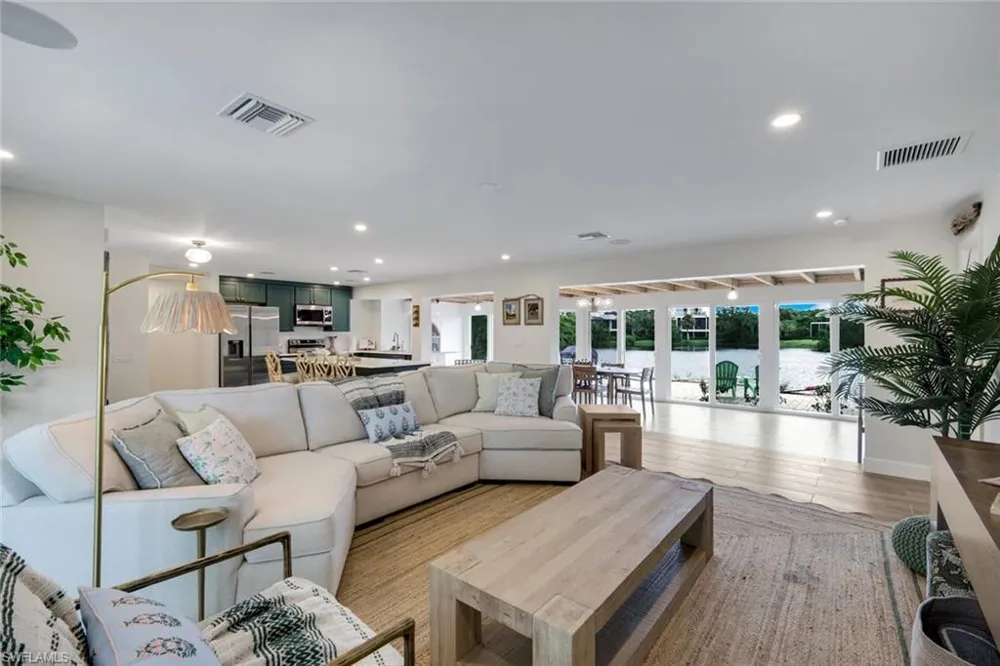969 Fish Crow Road Sanibel, FL 33957