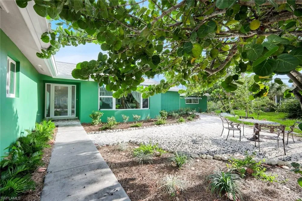 969 Fish Crow Road Sanibel, FL 33957