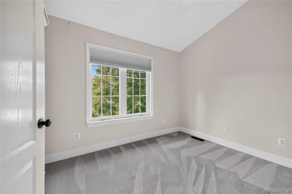 15710 Meadows Drive Riverview City, MI 48193