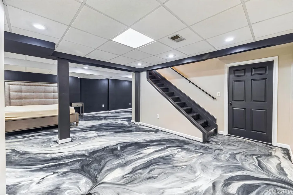 15710 Meadows Drive Riverview City, MI 48193