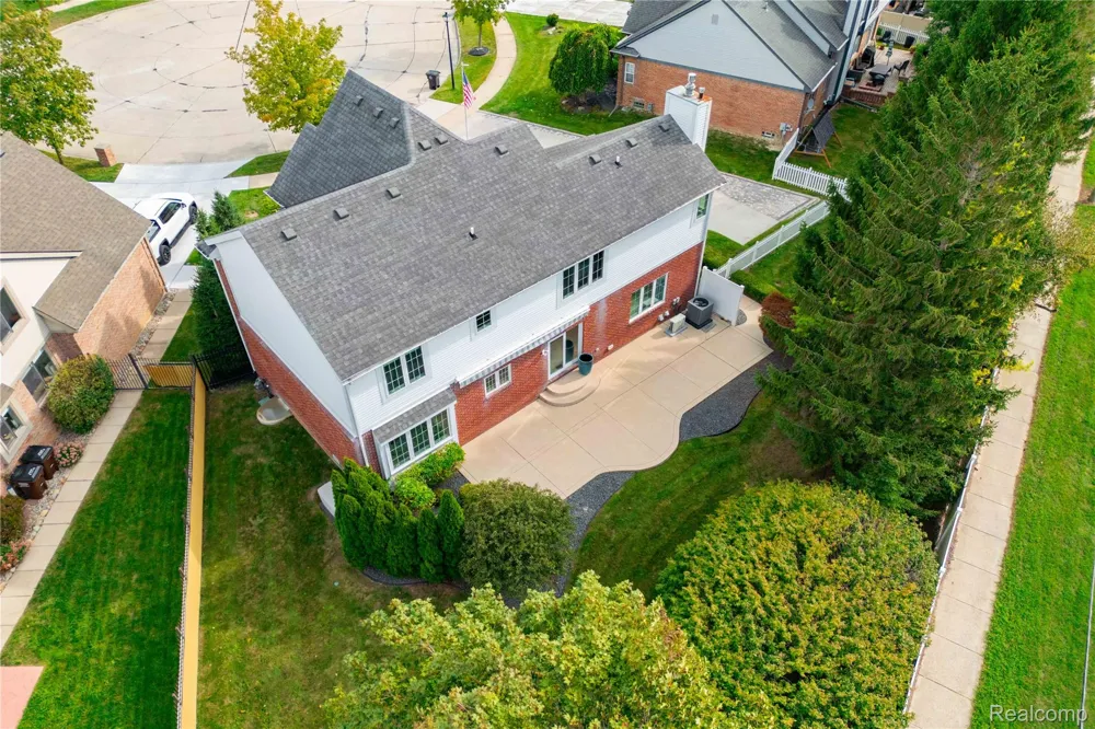 15710 Meadows Drive Riverview City, MI 48193