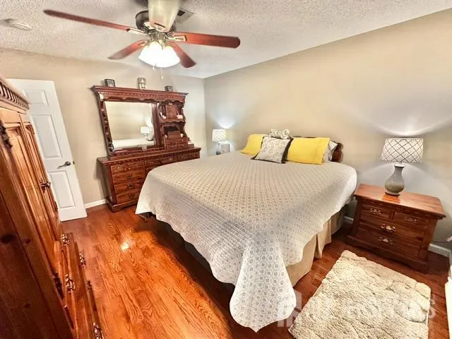 589 Madison Drive #B Monroe, NJ 08831