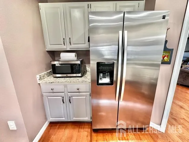 589 Madison Drive #B Monroe, NJ 08831