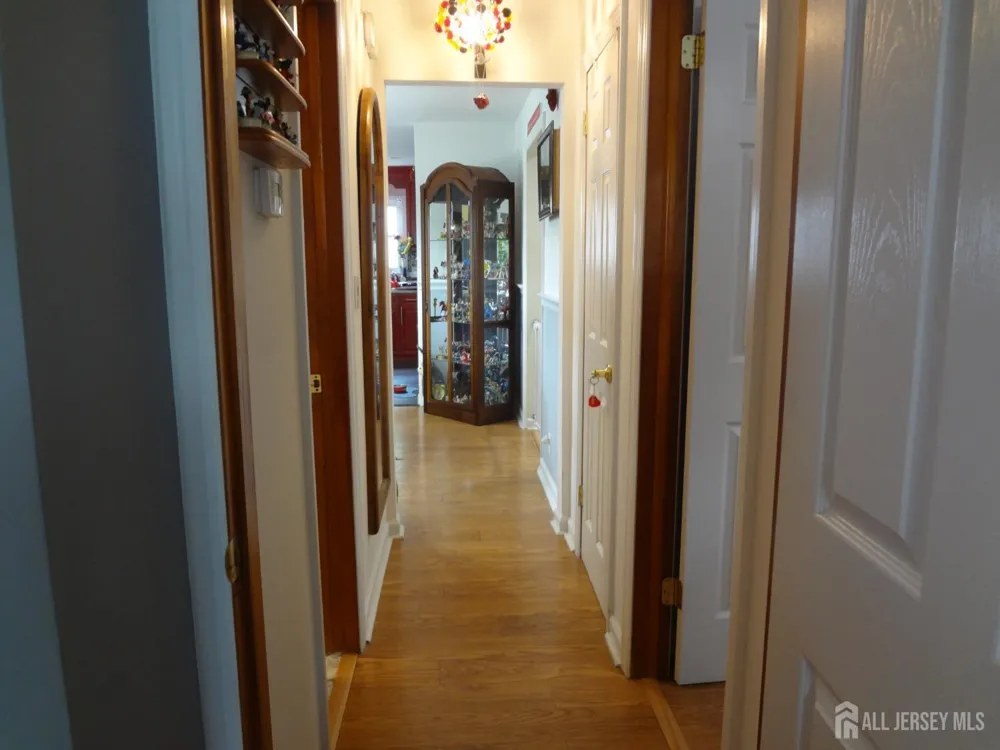 4 Wilbur Terrace Sayreville, NJ 08872